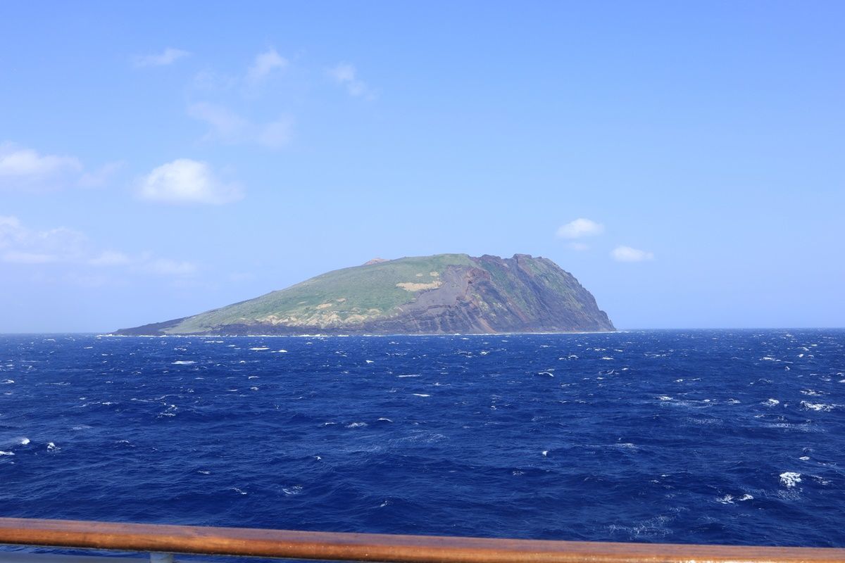 【飛鳥Ⅱ 乗船記】2019年ゴールデンウィーク サイパン・グアムクルーズ 10泊11日 鳥島