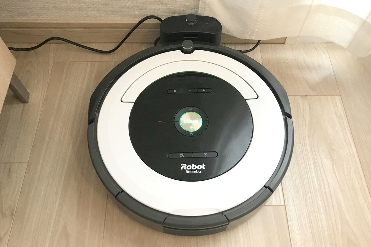 ルンバのホームベースを100円ショップの耐震マット(耐震ジェル)で固定