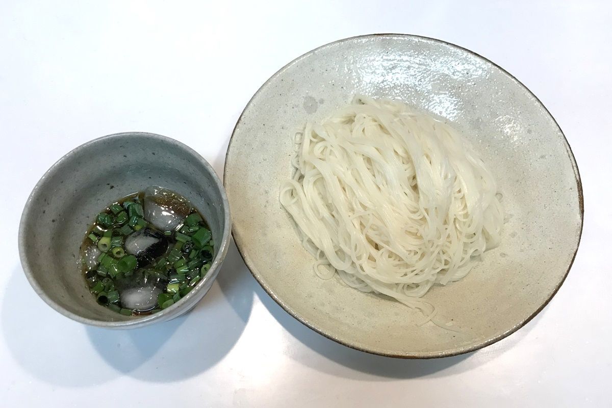 マル勝高田の三輪そうめん『しろやまと神糸』を食す