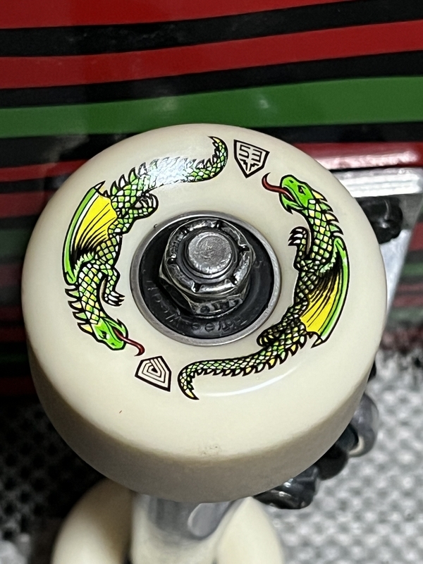 パウエル・ペラルタ ドラゴンズ 53mm93a スケボーウィール POWELL PERALTA パウエルペラルタ スケートボード ウィール