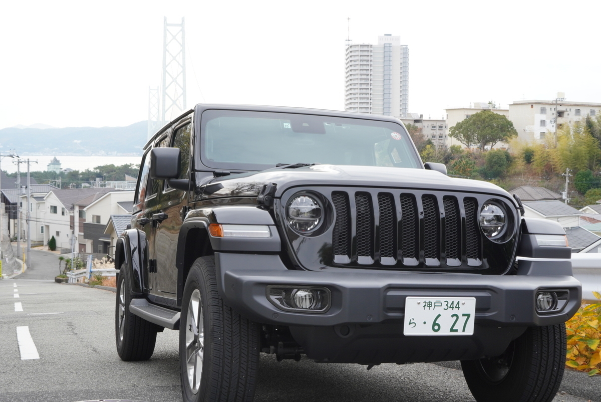 ラングラーJLサハラ】フォグカバー取り付けと装着レビュー!シルバー