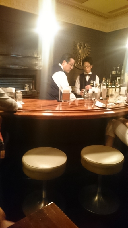 Barサントリーラウンジ イーグルは新宿に来たら一度は行きたい老舗名店 埼玉で婚活している独身社畜の電車通勤つらいよブログ
