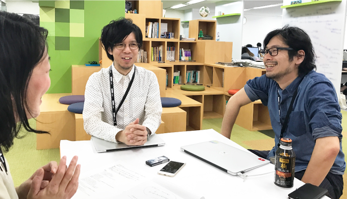 源さんと井上さんとマルシオ これは源さんと井上さんとマルシオの写真です。
