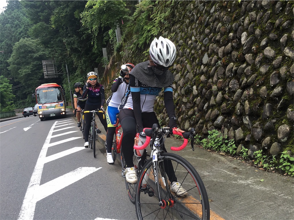 胸キュン女子会は死の香り 風張林道ライド チャリ沼にドボン