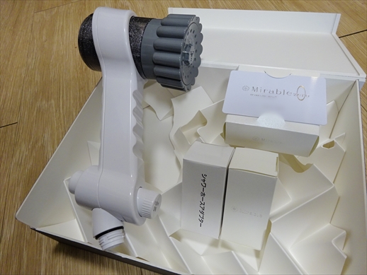 名物のきめ細かいミスト洗浄で体もポカポカに？シャワーヘッド