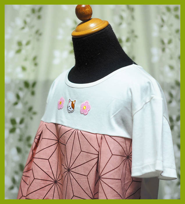 ニット洋裁4 子供用 猫tシャツ 作り方 サイズ1 襟は四つ折りバインダー使用 どっこい茶屋の洋裁ブログ