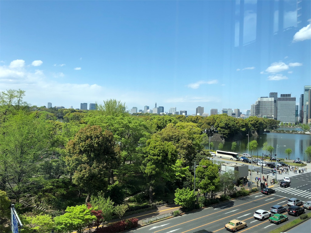 オープンしたばかりのトーホーシネマズ日比谷でimaxを体験してきました 酒のツマミと酔いシネマ