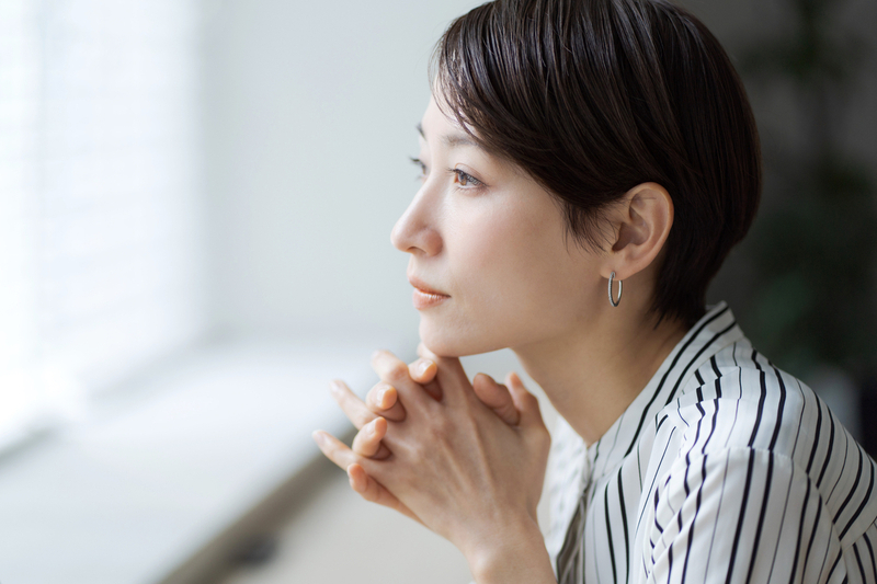 内省している人のイメージ