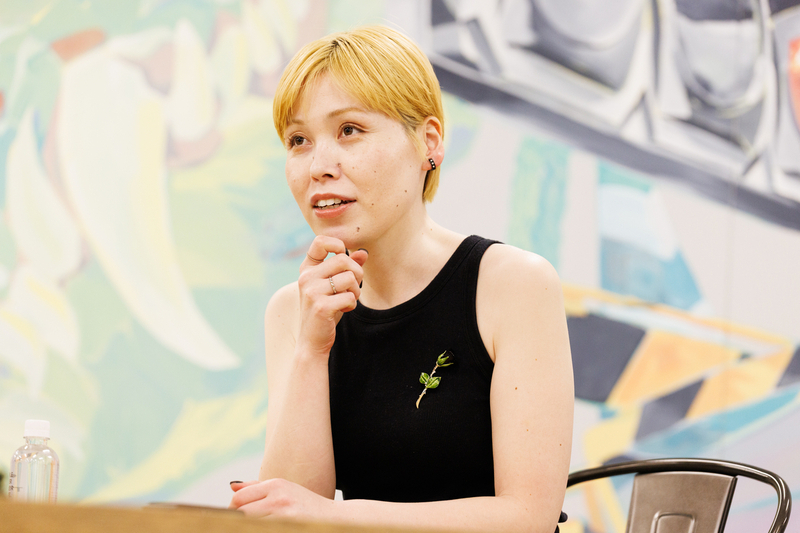 誠子さんインタビューの様子1