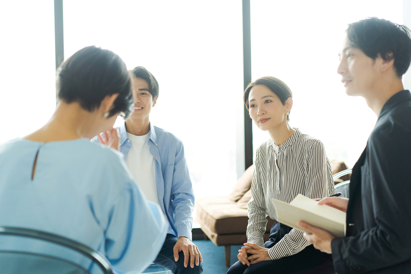 過度に批判せずプライドが高い人と上手に付き合うイメージ
