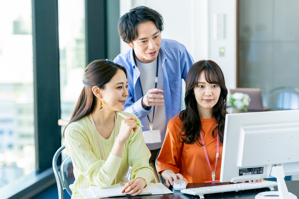 自分勝手にならずチームで協力できる人のイメージ