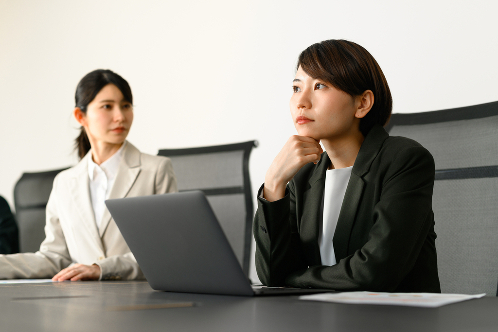同僚のことを性格が悪いのでは?と感じている人のイメージ