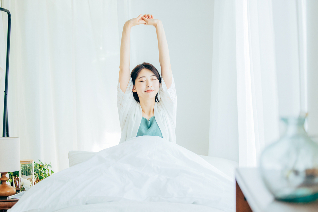 夢から目が覚めた人のイメージ