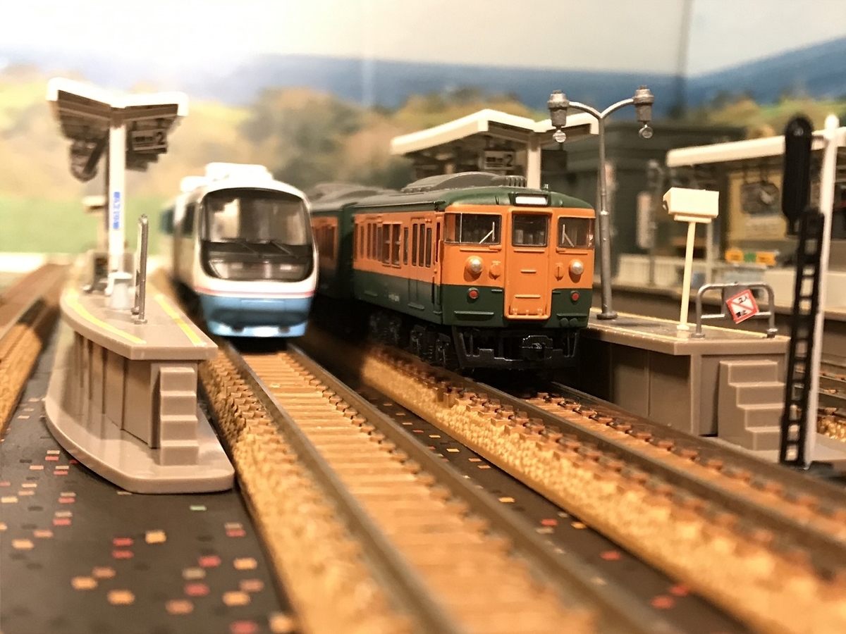 国鉄 115系 湘南色 シールドビーム Bトレインショーティ - 京阪神