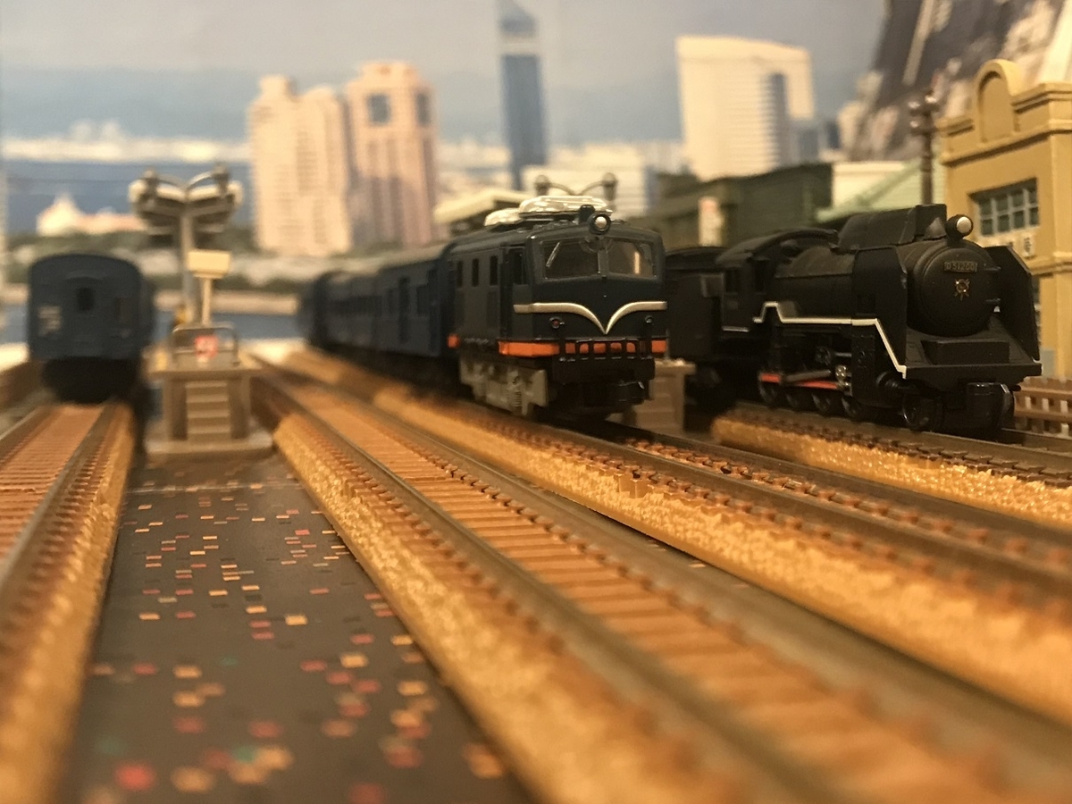 国鉄 EF58形直流電気機関車 31号機 試験塗装1号 Bトレイン