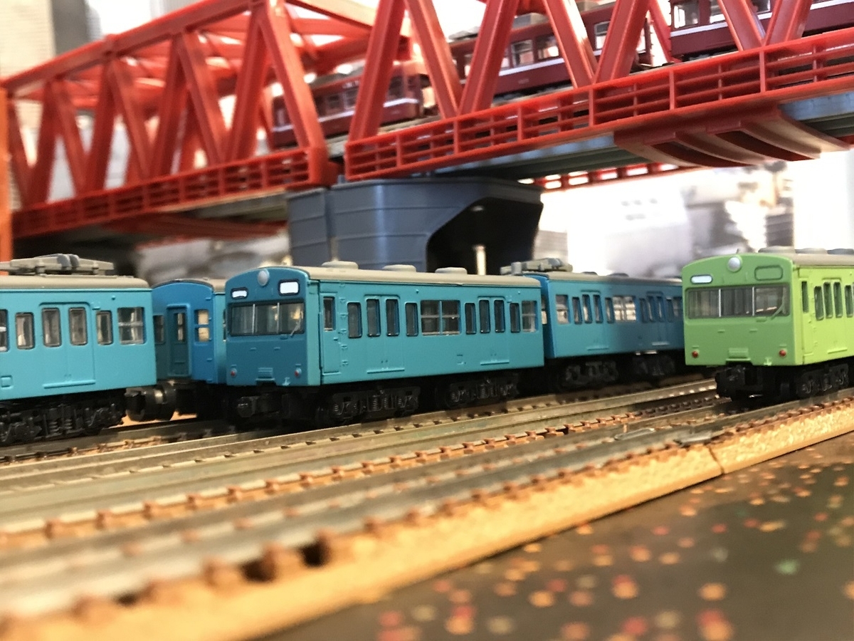 国鉄 103系 初期 スカイブルー 非ATC 単灯 通風孔あり B