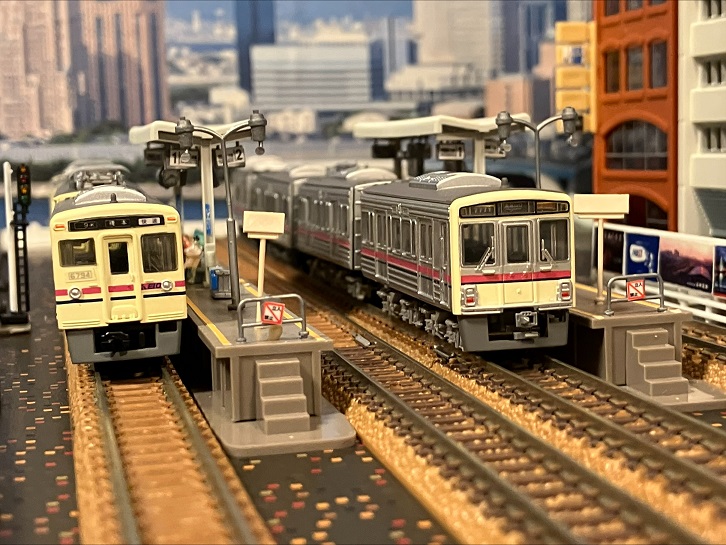 京王電鉄 7000系 新塗装 Bトレインショーティー - 京阪神