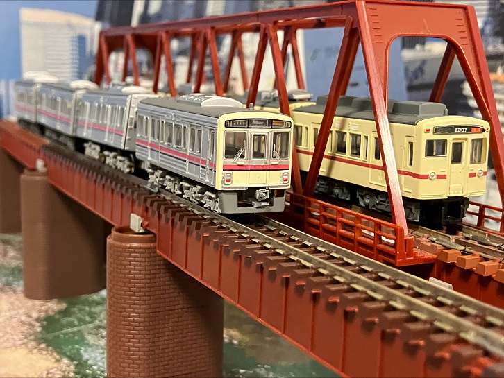 京王電鉄 7000系 新塗装 Bトレインショーティー - 京阪神