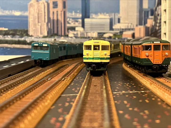 国鉄165系　なのはな　Ｂトレ