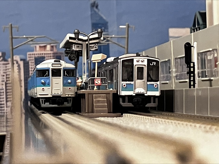 JR東日本 E127系 100番台 大糸線 Bトレ - 京阪神急行