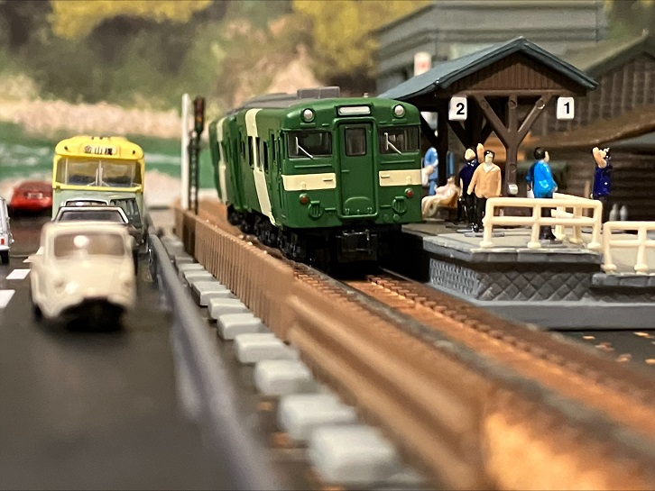 JR西日本 キハ58形気動車 高山線色 Bトレインショーティ