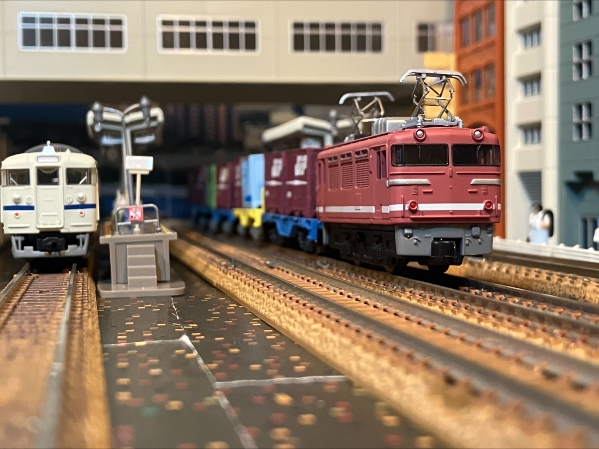 ＪＲ貨物　ＥＦ８１形交直流電気機関車　白帯　Ｂトレインショーティー