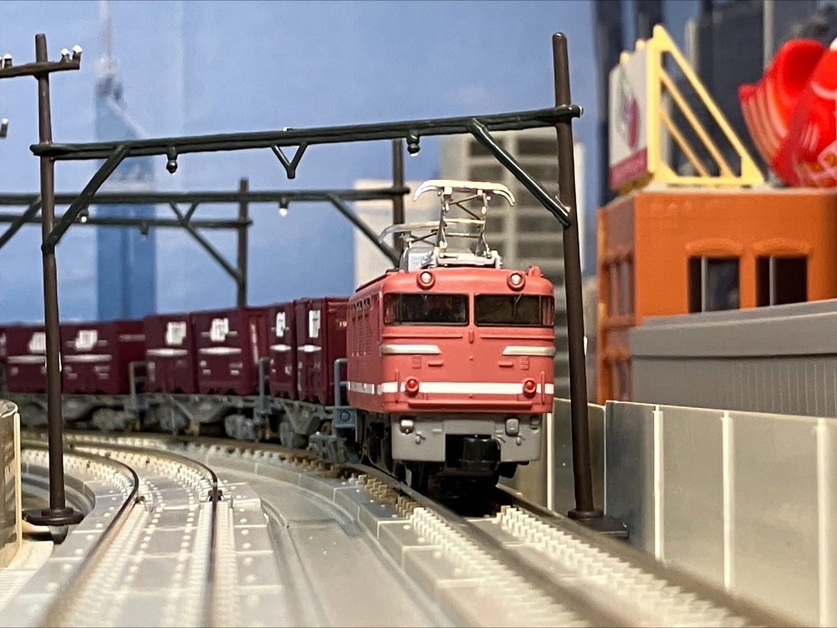 ＪＲ貨物　ＥＦ８１形交直流電気機関車　白帯　Ｂトレインショーティー