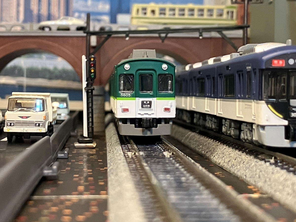 京阪電気鉄道 5000系 新塗装 Bトレイン ショーティー - 京阪神急行
