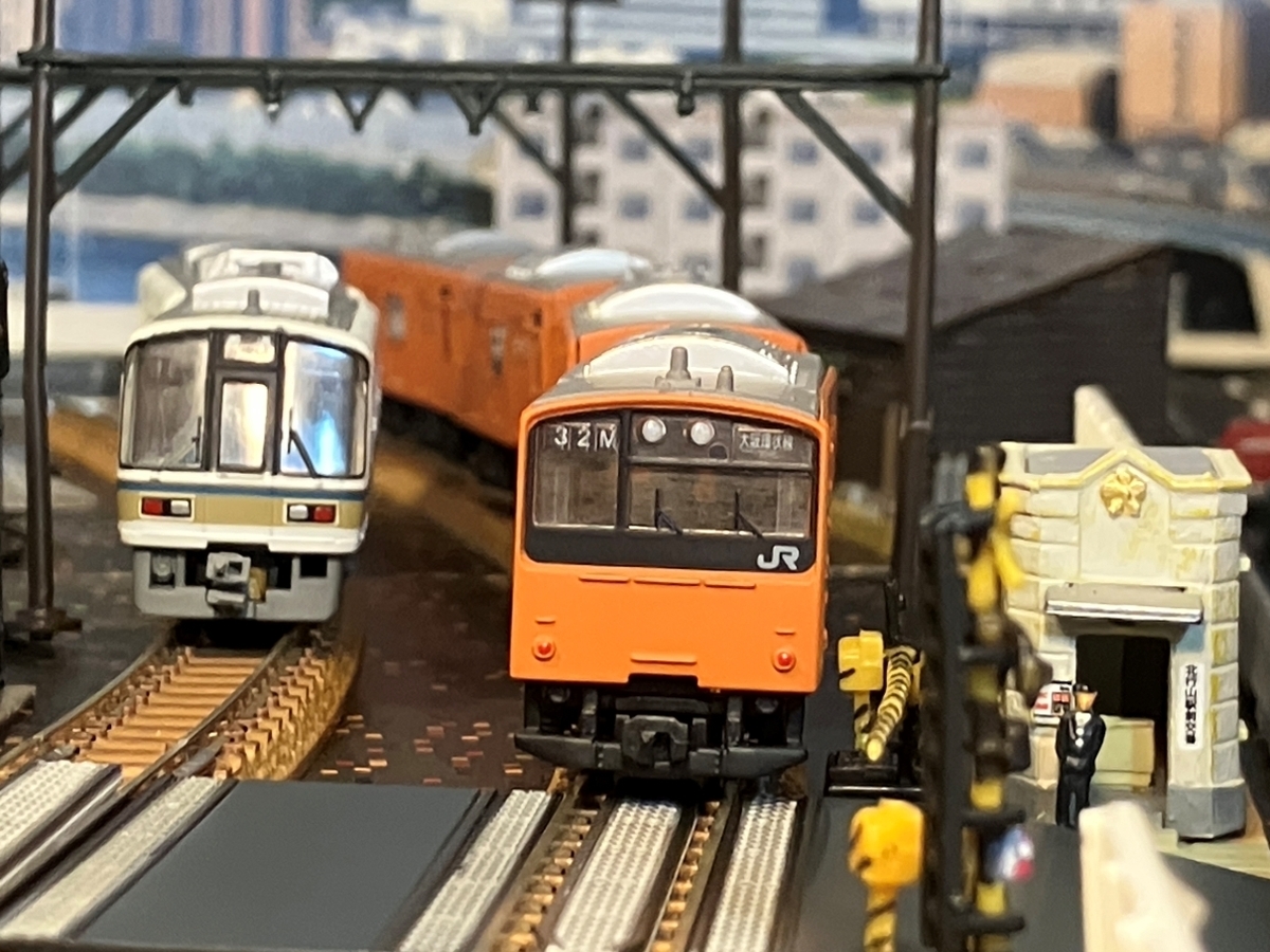 JR西日本 201系 体質改善車 オレンジバーミリオン Bトレイン