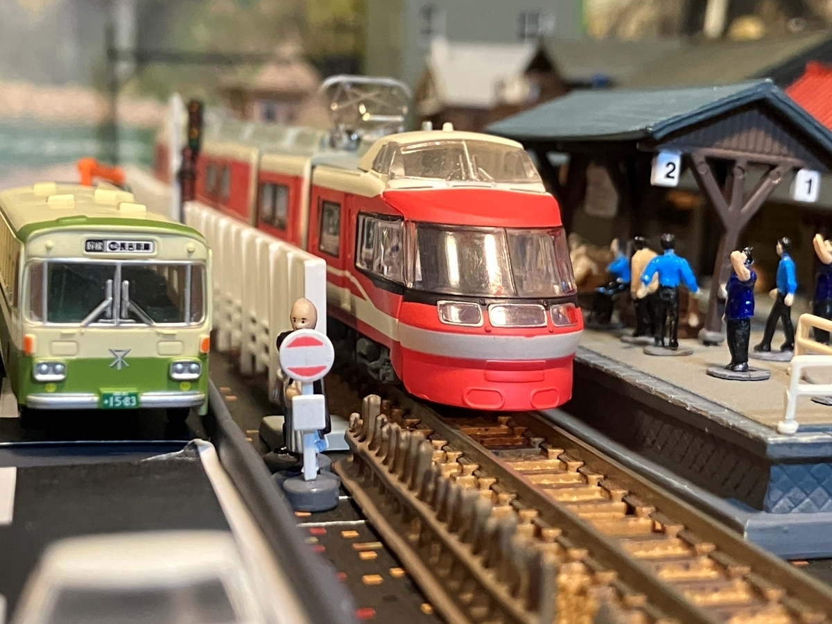 小田急電鉄 7000形 LSE 新塗装 Bトレイン ショーティーモデル