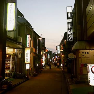 夕暮れの金沢木倉町