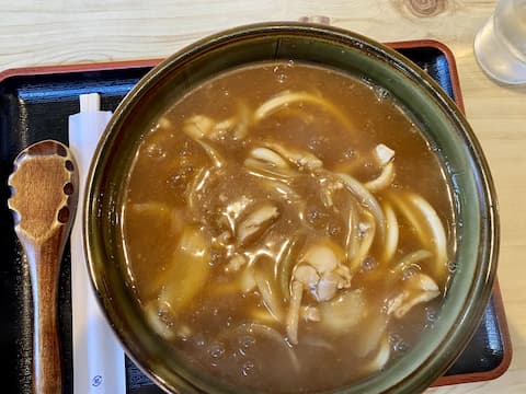 「丸忠きそば」のカレーうどん