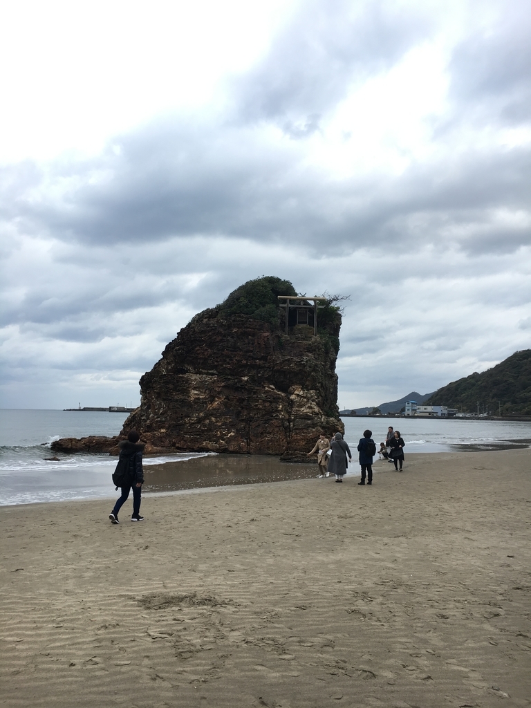 f:id:dokodeneru:20181119193435j:plain f:id:dokodeneru:20181119193435j:plain