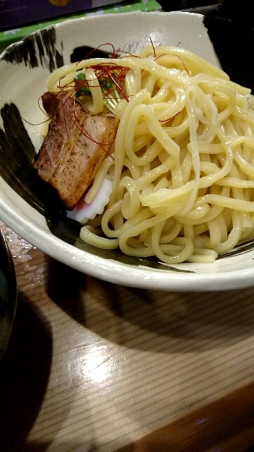 f:id:dokosuka:20170704200135j:image f:id:dokosuka:20170704200135j:image