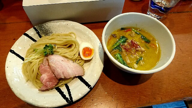 f:id:dokosuka:20170715165059j:image f:id:dokosuka:20170715165059j:image