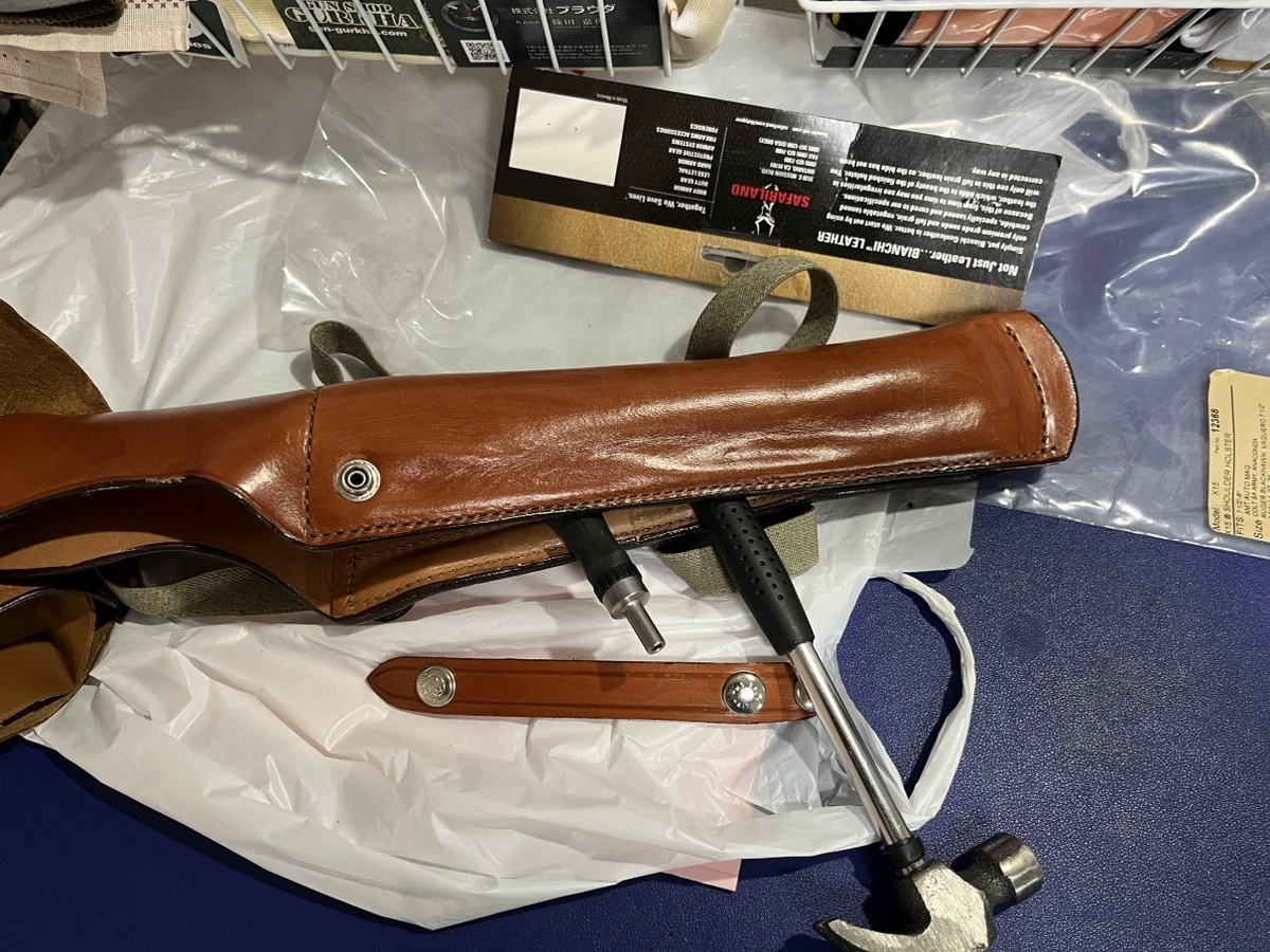 ビアンキ X15 実物バーチカルショルダーホルスター 6～6.5インチバレル Bianchi X15 Vertical Shoulder Holster/6