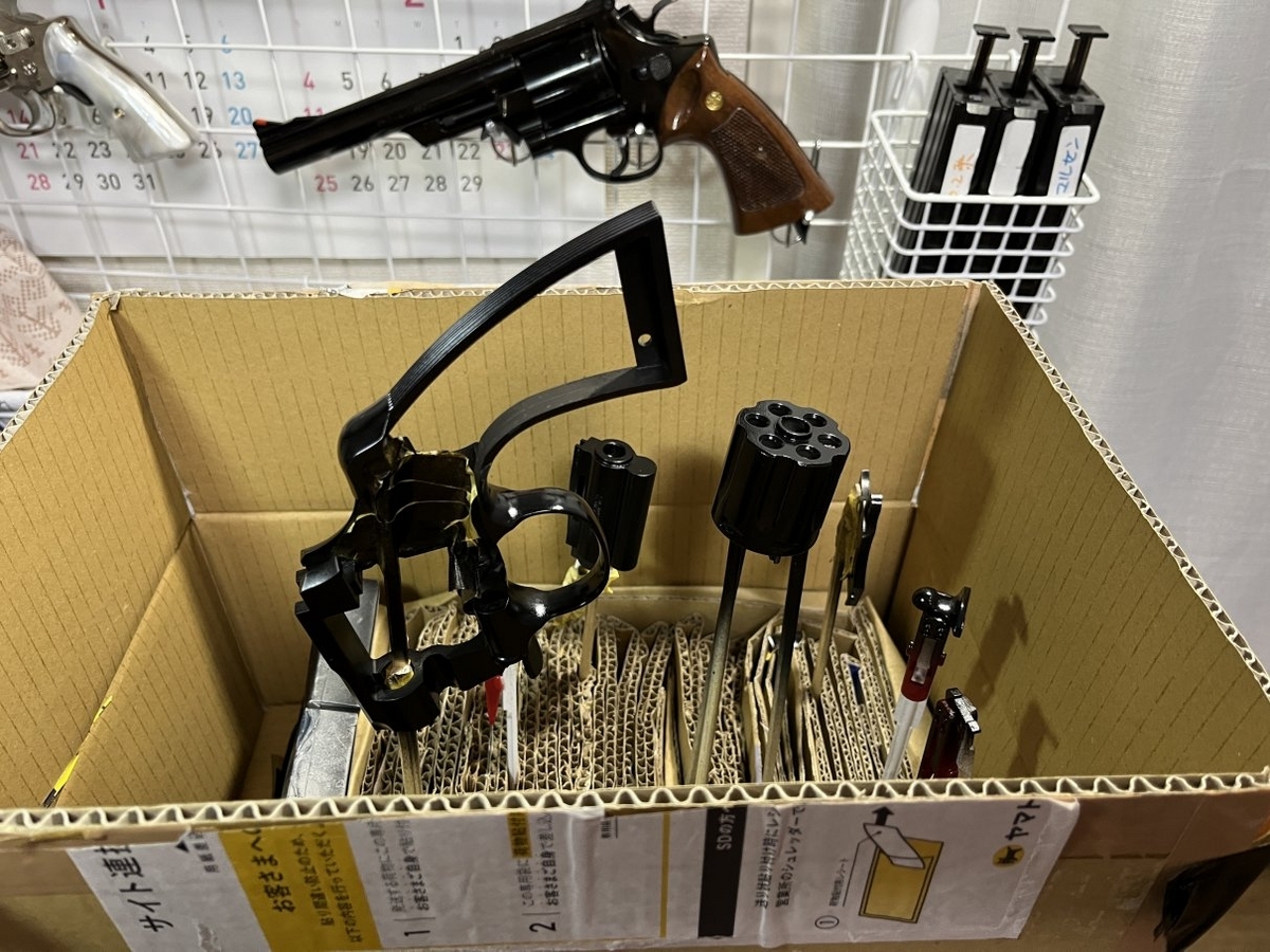 マルシン COLT .25 AUTO シルバーABS そして ハムナプトラ