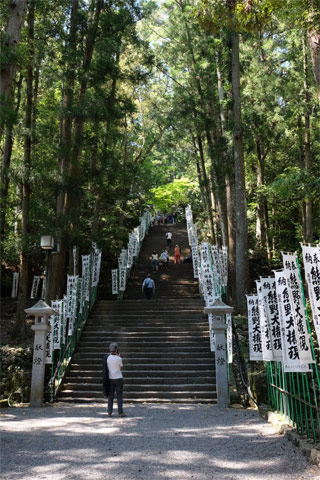 熊野本宮大社の階段