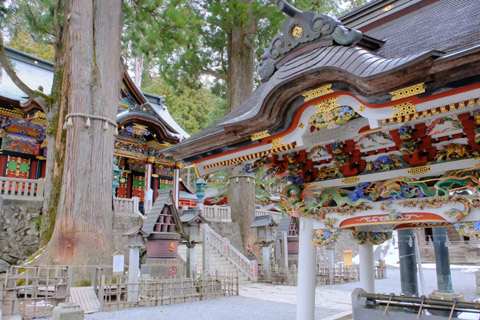 春の秩父旅 2 3日目 三峯神社 1 バス停 御本殿 独旅ブログ どくたびぶろぐ
