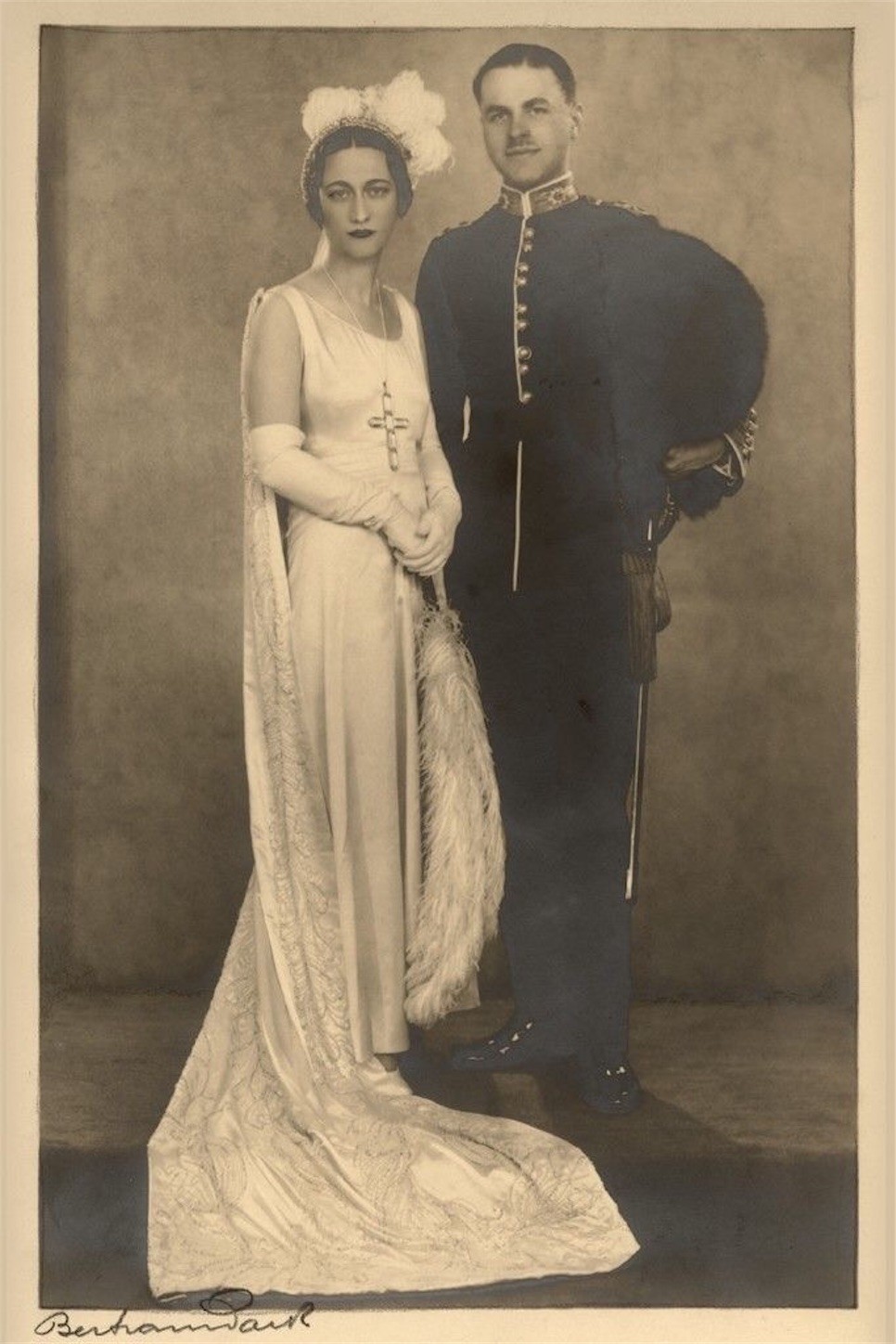 王冠を賭けた恋 空の鳥