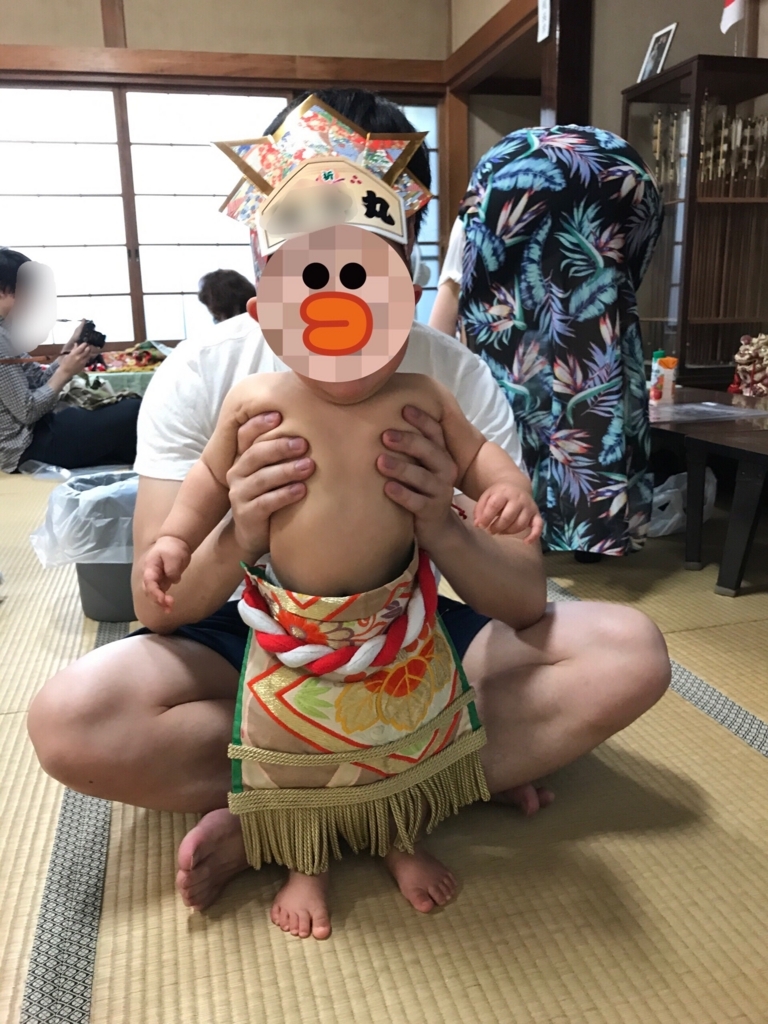 むちむちのベビ丸にはまわしがぴったり
