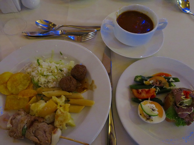 Thulhagiri Island Resort & Spa Main Restaurant