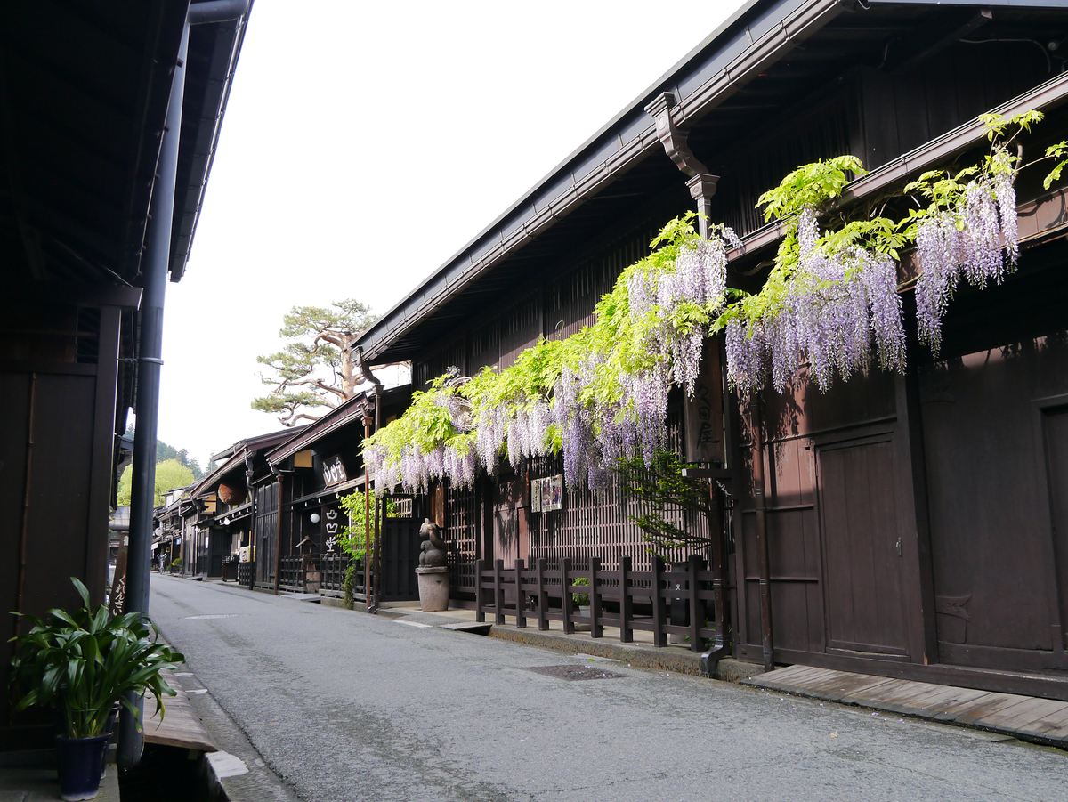 高山市古い町並み
