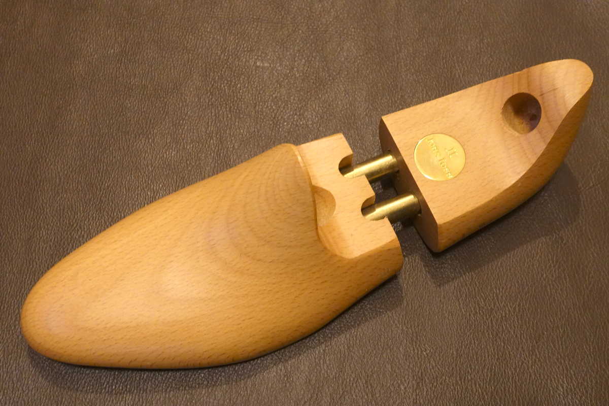 JOHN LOBB ジョンロブ シューツリー コレクション - テロワールを求めて