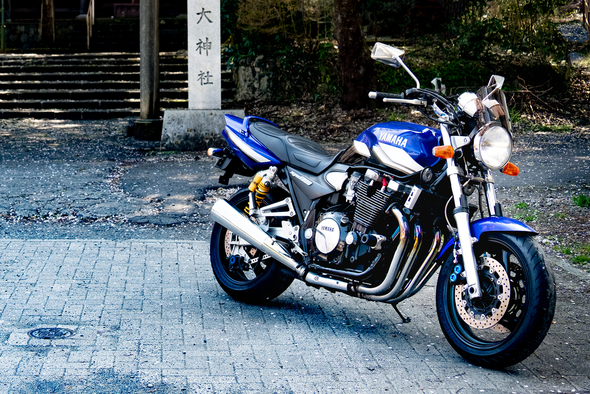 最後の空冷ビッグネイキッド・XJR1300 - オントロ Photoblog
