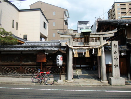 f:id:doroyamada:20130504140143j:image f:id:doroyamada:20130504140143j:image