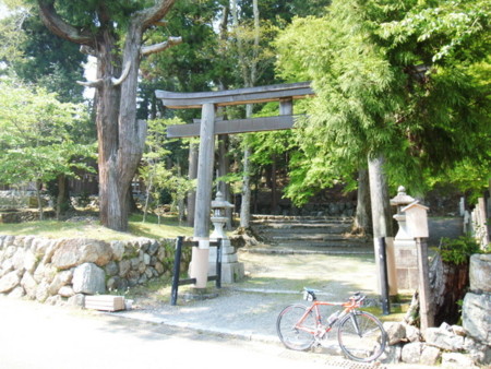 静原神社