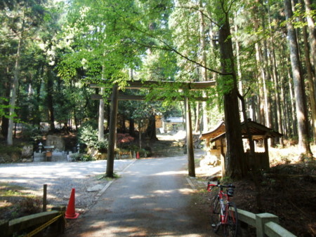 江文神社