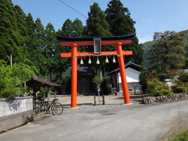 f:id:doroyamada:20170512234005j:image f:id:doroyamada:20170512234005j:image