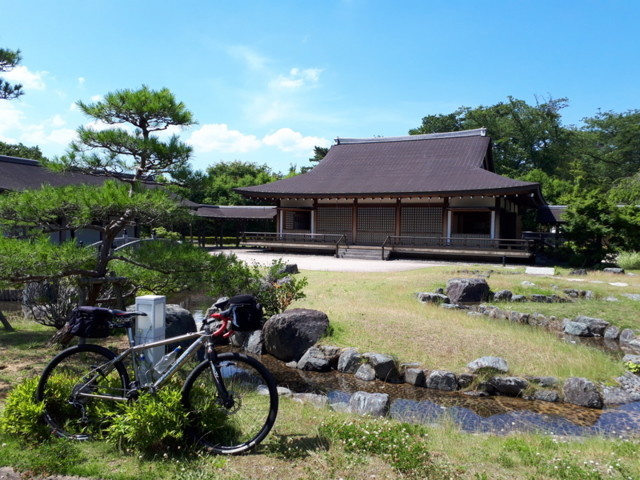 f:id:doroyamada:20180801222420j:image f:id:doroyamada:20180801222420j:image